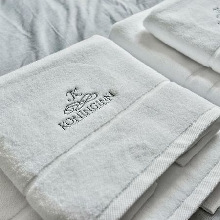 Boutique Hotel Koninginn Гарлем Экстерьер фото